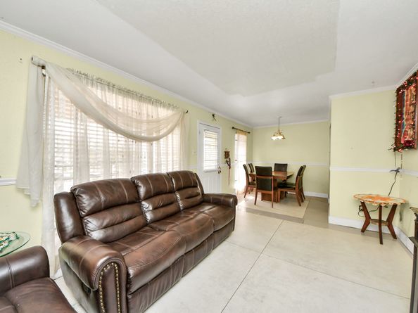 5106 Ingomar Way, Houston TX 77053