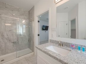 4633 Larkspur Street, Houston TX 77051