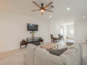 4633 Larkspur Street, Houston TX 77051