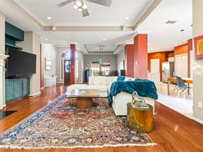 70 Grants Lake Circle, Sugar Land TX 77479