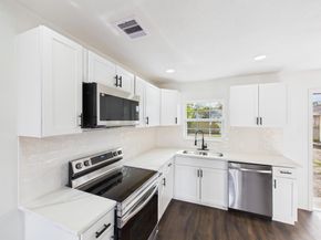 6206 Bellfort Street, Houston TX 77087