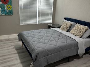 5914 Southcrest Street, Houston TX 77033