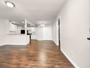 3437 Seabrook Street, Houston TX 77021