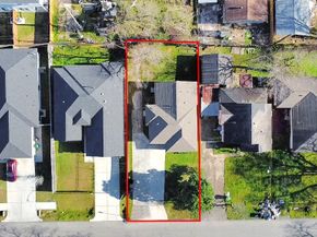 3437 Seabrook Street, Houston TX 77021