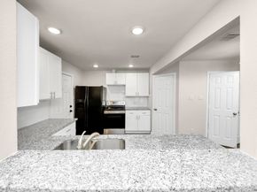 3437 Seabrook Street, Houston TX 77021