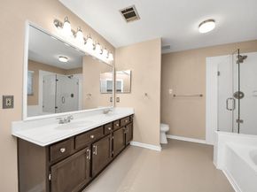 7607 Plumtree Forest Circle, Houston TX 77095