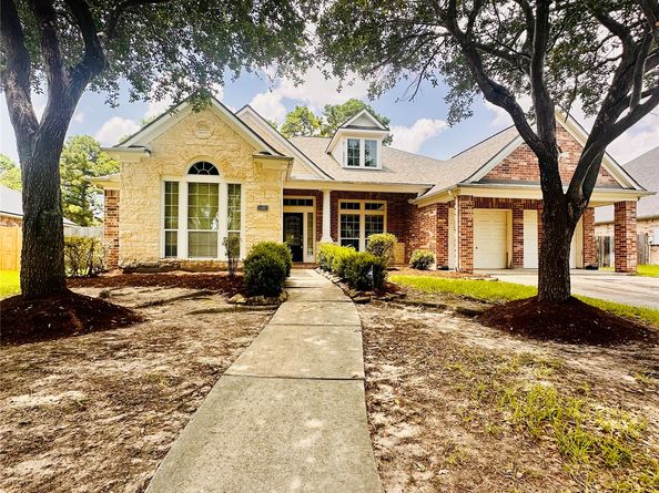 15923 Maple Shores Drive, Houston TX 77044