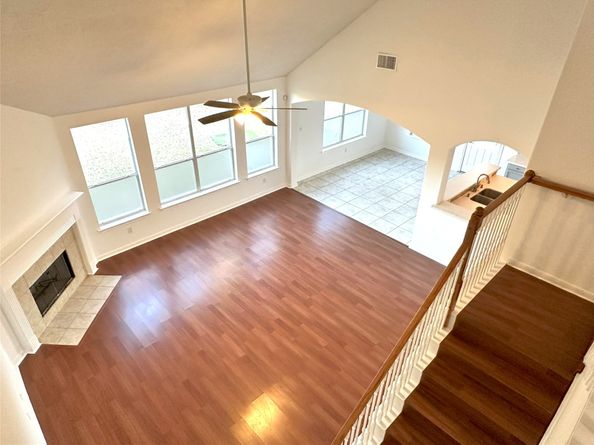 46 S April Mist Circle, Conroe TX 77385