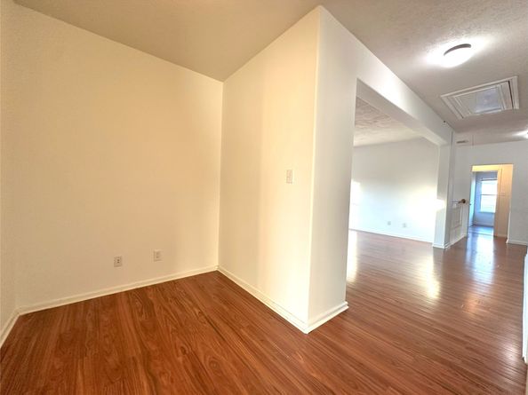46 S April Mist Circle, Conroe TX 77385
