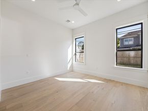 7115 Raton Street, Houston TX 77055