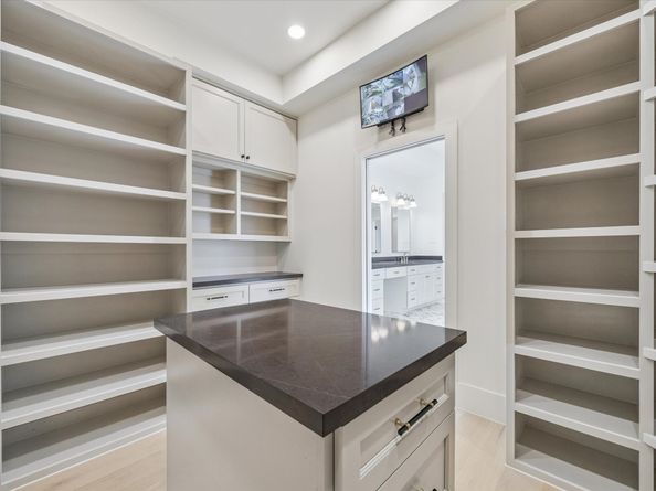 7115 Raton Street, Houston TX 77055