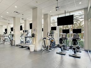 3333 Allen Parkway 701, Houston TX 77019