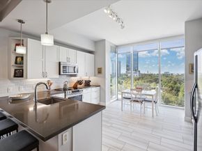 3333 Allen Parkway 701, Houston TX 77019