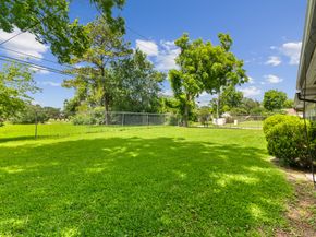4302 Marchant Road, Houston TX 77047