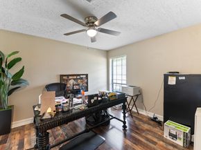 4302 Marchant Road, Houston TX 77047