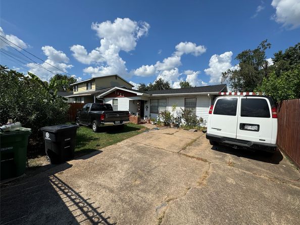 7921 Miley Street, Houston TX 77028