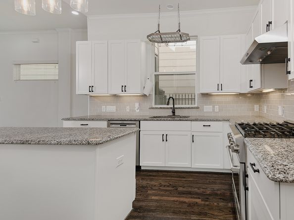 5233 Cornish Street C, Houston TX 77007