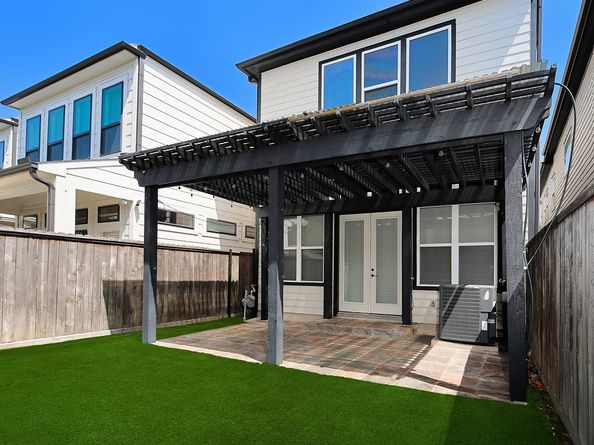 5233 Cornish Street C, Houston TX 77007