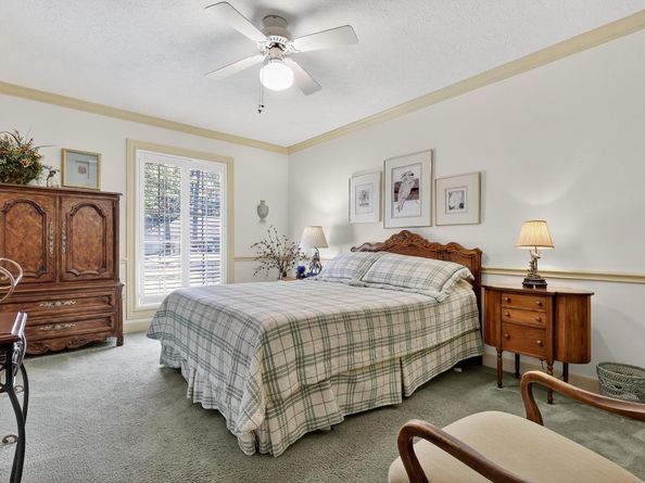 12019 Paradise Valley Drive, Houston TX 77066