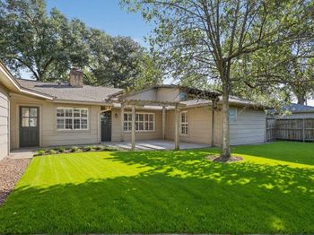 12019 Paradise Valley Drive