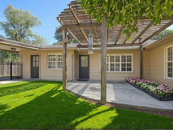 12019 Paradise Valley Drive, Houston TX 77066
