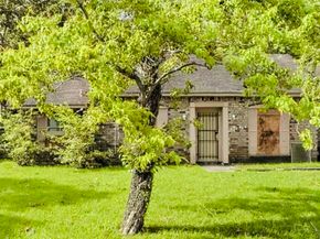 9254 Richland Drive, Houston TX 77078