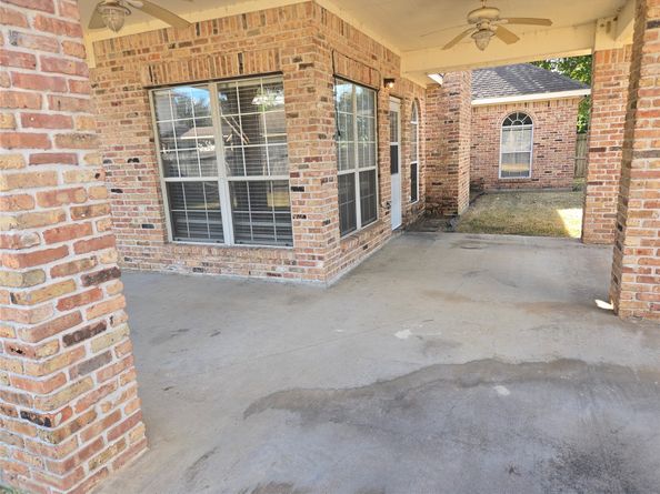 8411 Sandestine Court, Houston TX 77095