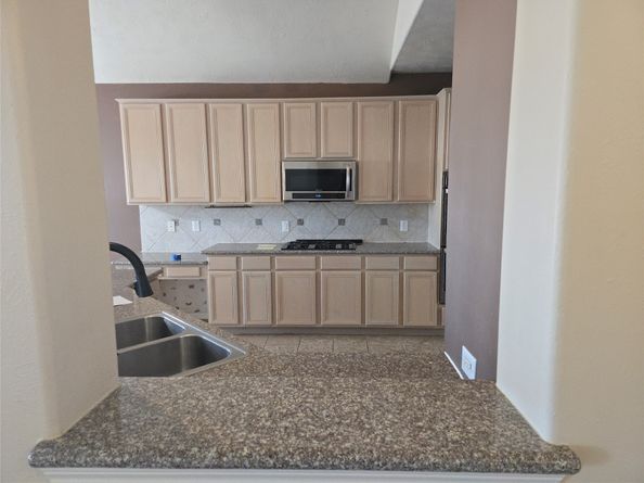 8411 Sandestine Court, Houston TX 77095