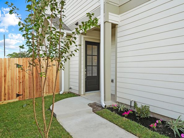 6515 Rena Street, Houston TX 77092