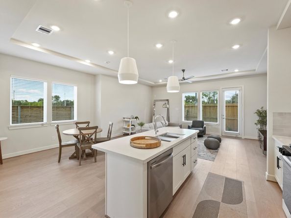 6515 Rena Street, Houston TX 77092