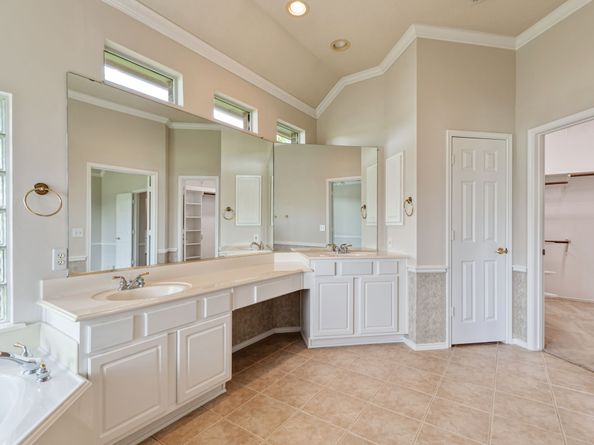 16419 Canyon Chase Drive, Houston TX 77095