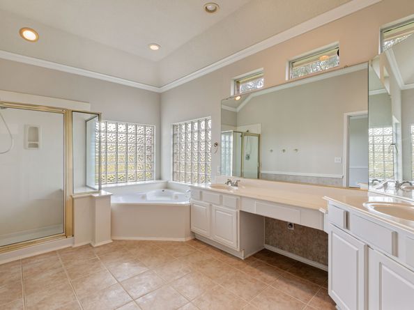 16419 Canyon Chase Drive, Houston TX 77095