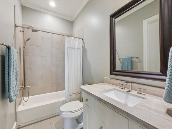 6331 Durford Street, Houston TX 77007