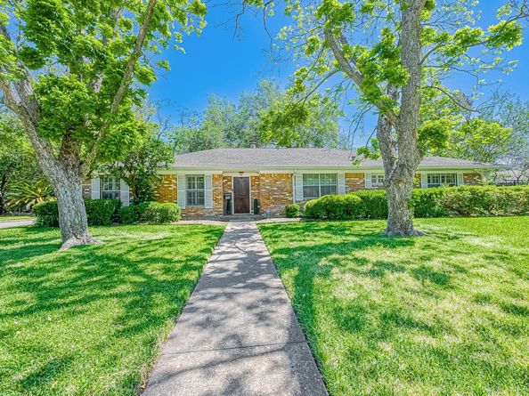 4601 Staunton Street, Houston TX 77027