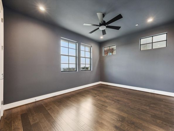 5824 Winsome Lane B, Houston TX 77057