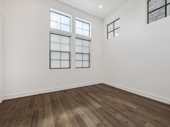 5824 Winsome Lane B, Houston TX 77057