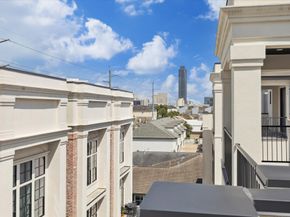 5824 Winsome Lane B, Houston TX 77057