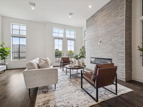 5824 Winsome Lane B, Houston TX 77057