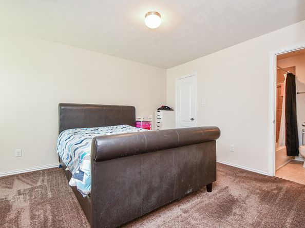 5103 Dartmoor Ridge Trail, Houston TX 77066