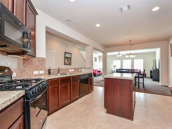 5103 Dartmoor Ridge Trail, Houston TX 77066