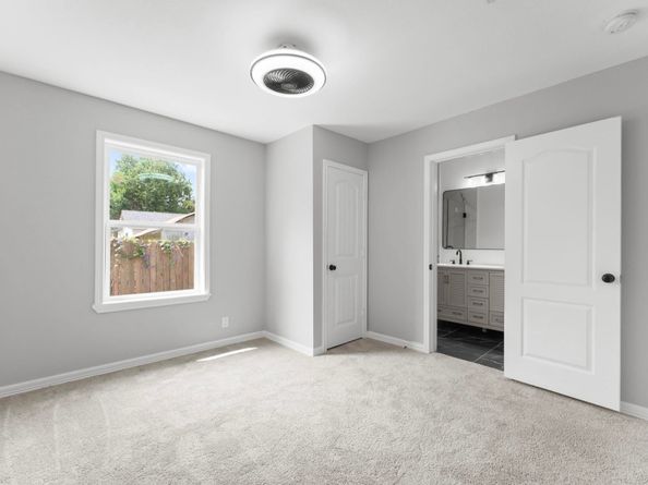 1605 W Hedrick Street, Houston TX 77011