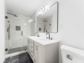1605 W Hedrick Street, Houston TX 77011