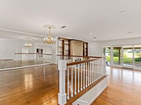 2930 Country Club Boulevard, Sugar Land TX 77478