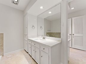 2930 Country Club Boulevard, Sugar Land TX 77478