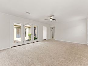 2930 Country Club Boulevard, Sugar Land TX 77478