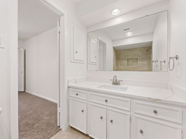 2930 Country Club Boulevard, Sugar Land TX 77478