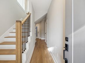 812 Thornton Street F, Houston TX 77018