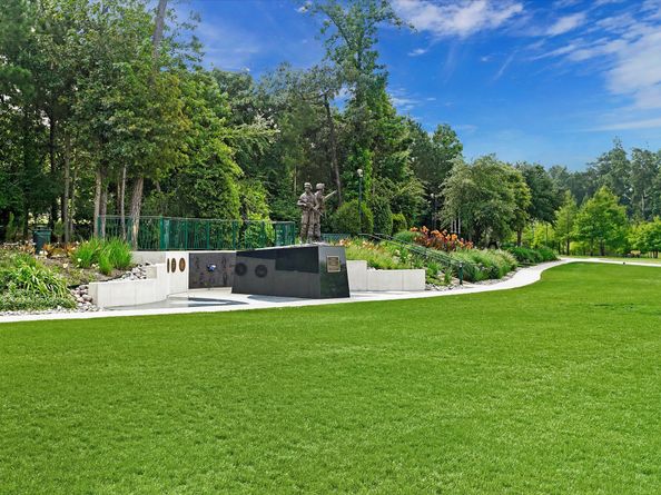 18 Bitterwood Circle, The Woodlands TX 77381