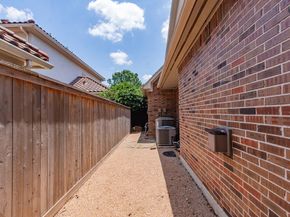 3011 Bonnebridge Way Boulevard, Houston TX 77082