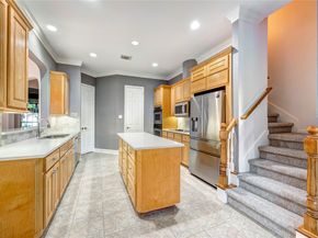 6206 Chestnut Peak Court, Houston TX 77345